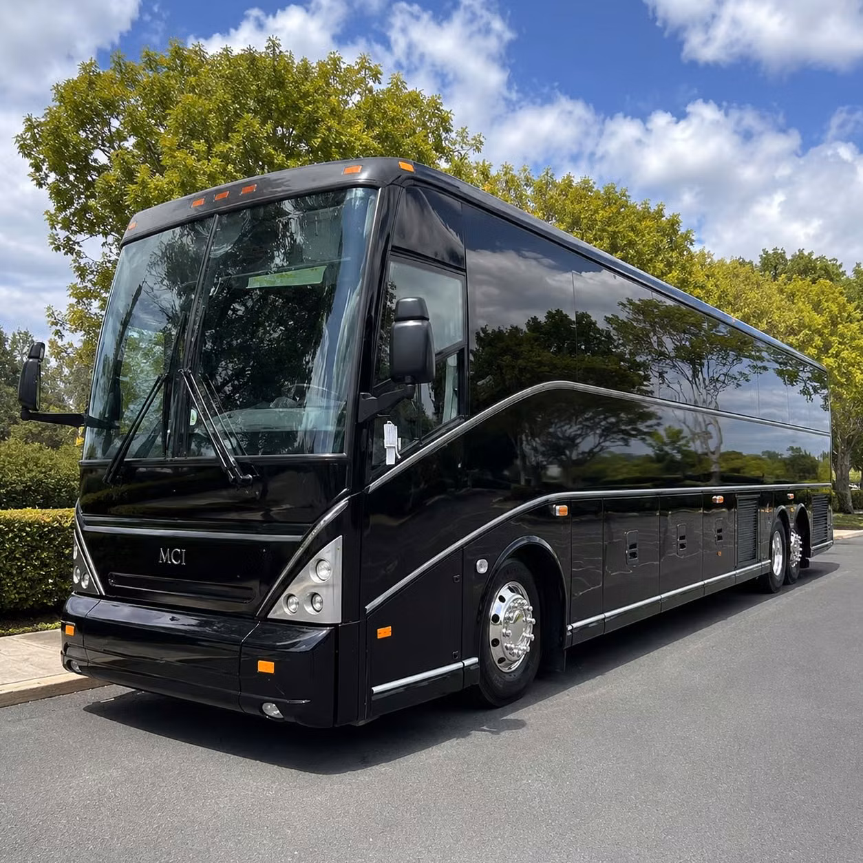 concert shuttle buses to greensboro coliseum from high point